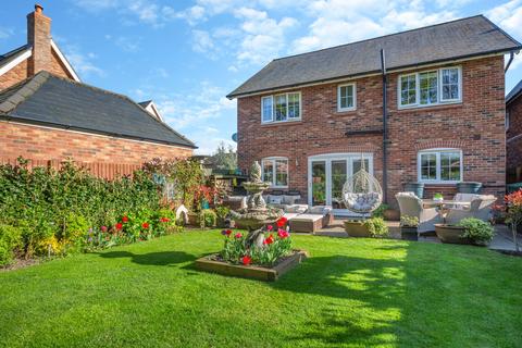 4 bedroom detached house for sale, Oaklands Court, Rossett, LL12