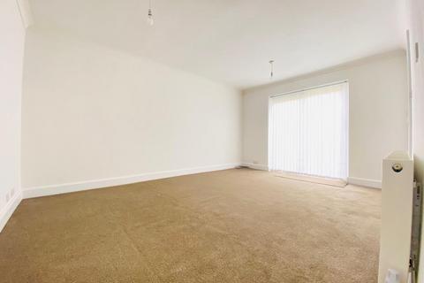 1 bedroom flat for sale, Cypress Road, London