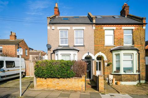 1 Beechcroft Road, London, E18 1LA