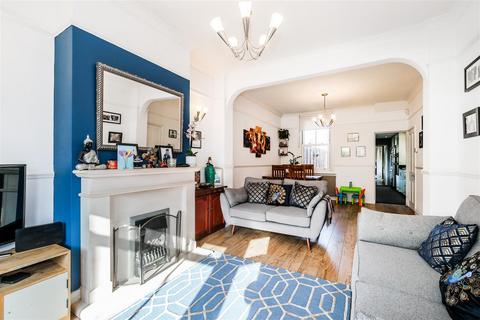 1 Beechcroft Road, London, E18 1LA