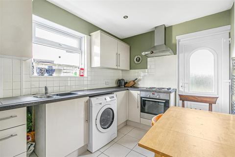 undefined, St. Georges Crescent, Cippenham, Slough