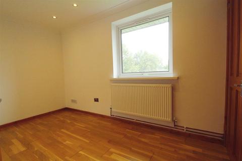 44 Welland Close, Slough, SL3 8UP
