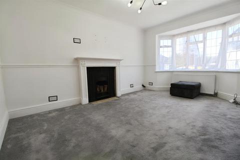 3 bedroom maisonette for sale, Faircroft, Slough