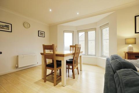 2 bedroom apartment for sale, Olympian Court, York