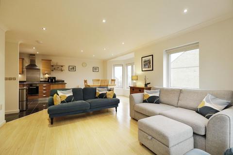 2 bedroom apartment for sale, Olympian Court, York