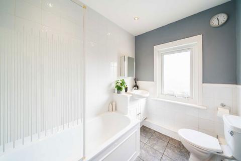 175 Manor Grove, Richmond, TW9 4QJ