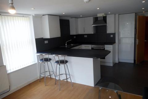 2 bedroom apartment to rent, Richmond Road, Cardiff