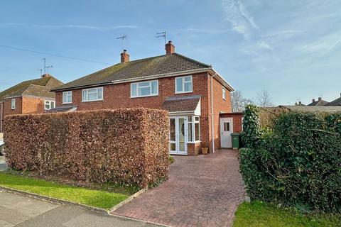 4 Andrew Road, Wallingford, OX10 8AE