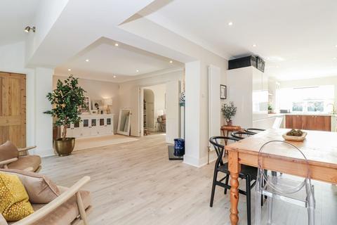 4 bedroom semi-detached house for sale, 1 Bulstrode Cottage, Chipperfield WD4 9LU