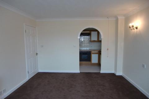 undefined, 46 Swn-Y-Mor, 78 Conway Road LL29