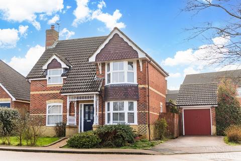 3 bedroom detached house for sale, Houghton Road, Crawley RH10