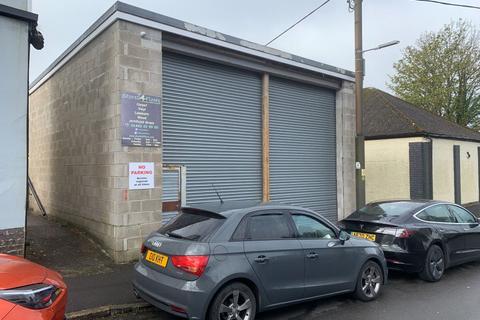 Garage for sale, Garage rear of, Llantrisant Road, Pontyclun, Mid Glamorgan, CF72 9DP