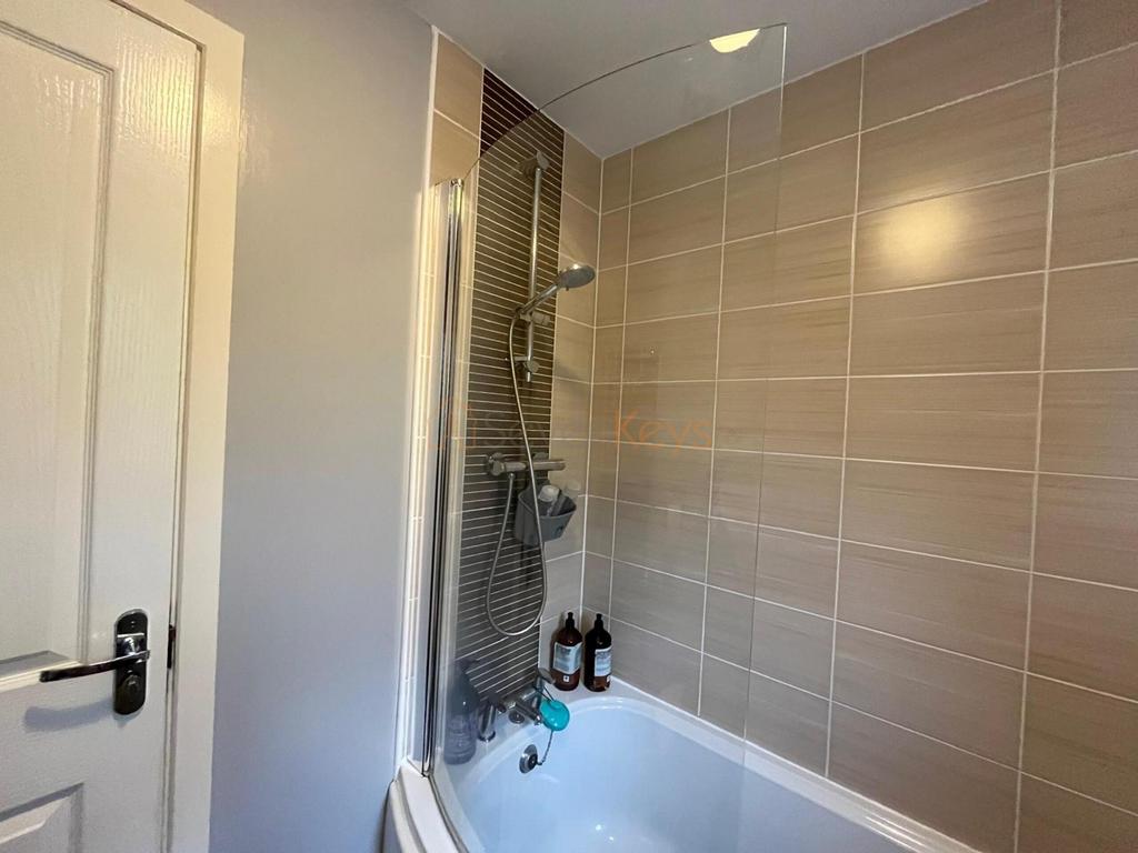 Bathroom 3