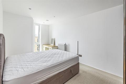 3 bedroom apartment to rent, Jubilee Court, Greenwich, SE10