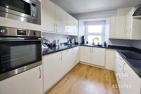 2 bedroom flat for sale, 53 Petitor Road, Torquay TQ1