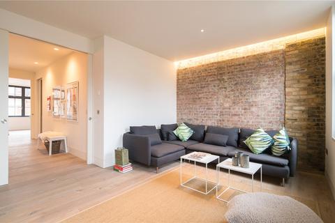 2 bedroom property to rent, Great Titchfield Street, London, W1W