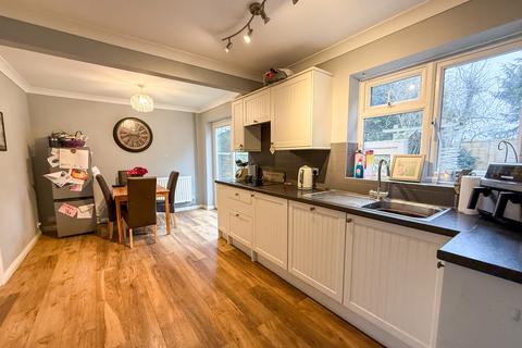 2 bedroom end of terrace house for sale, Millfield, Ninfield, Battle, TN33