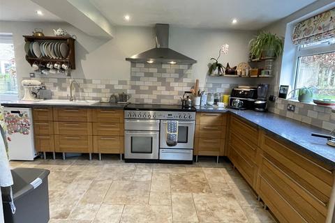 undefined, Mill View, Naunton