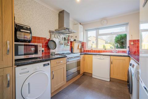 11 Pembroke Close, Ascot, SL5 0AB