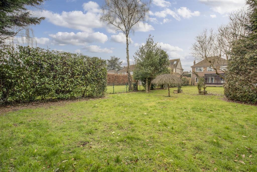 43 Marlow Road, HP11 1 TG-14.jpg