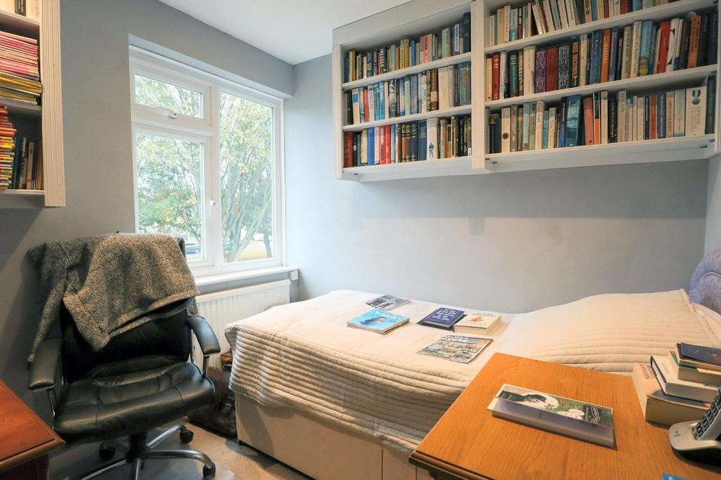 Bedroom 3.jpg