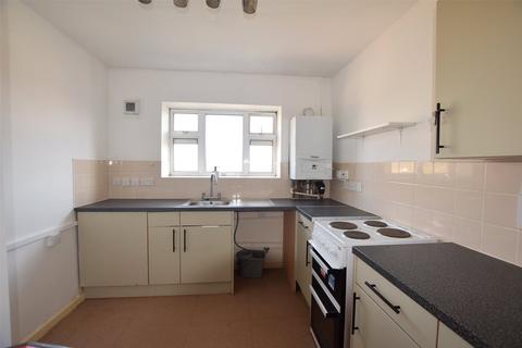 2 bedroom apartment to rent, Bridgwater Walk, Romford RM3