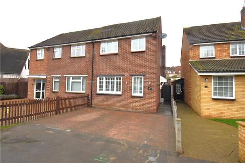 2 Laura Drive, Hextable, Swanley, BR8 7RX