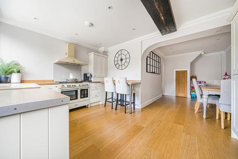 2 Laura Drive, Hextable, Swanley, BR8 7RX