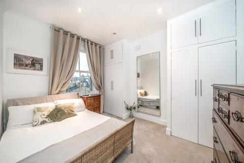 3 bedroom flat for sale, Shelgate Road, London SW11