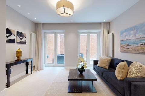 3 bedroom flat to rent, Fitzjohns Avenue, Hampstead, NW3