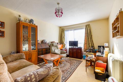 1 bedroom flat for sale, Welbeck Close, East Sussex, BN220UA