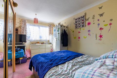 1 bedroom flat for sale, Welbeck Close, East Sussex, BN220UA