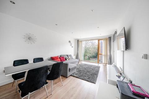 1 bedroom flat for sale, Cockfosters,  Barnet,  EN4