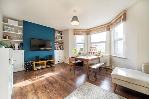 2 bedroom maisonette for sale, Gabriel Street, London SE23