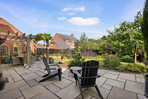 40 Damson Way, Bidford On Avon, Alcester, B50 4NB