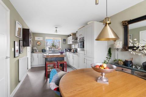 40 Damson Way, Bidford On Avon, Alcester, B50 4NB