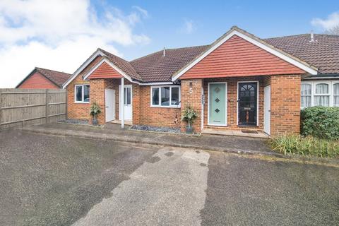 1 bedroom bungalow for sale, Furze Close, Guildford GU12