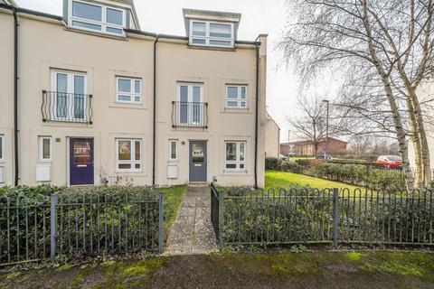 3 bedroom end of terrace house for sale, Victoria Circus, Gloucestershire GL20