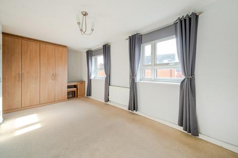 3 bedroom end of terrace house for sale, Victoria Circus, Gloucestershire GL20