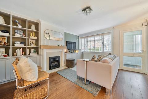 17 Mansel Close, Guildford, GU2 9RF