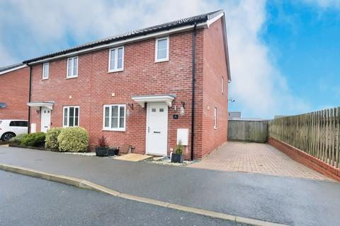 3 bedroom semi-detached house to rent, River Way, Ipswich IP6