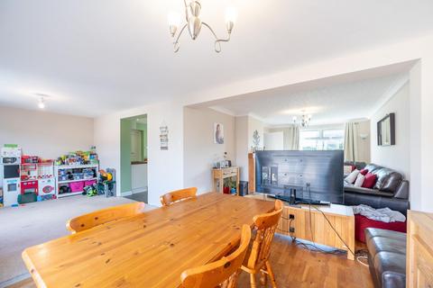 6 Bran End Fields, Stebbing, Dunmow, CM6 3RN