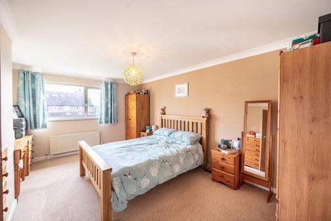 6 Bran End Fields, Stebbing, Dunmow, CM6 3RN