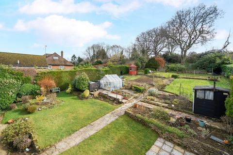 4 bedroom detached house for sale, Staceys Farm Road, Godalming GU8