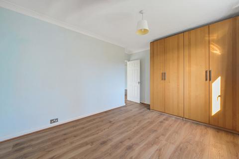 2 bedroom apartment for sale, Benhill Wood Road, Sutton