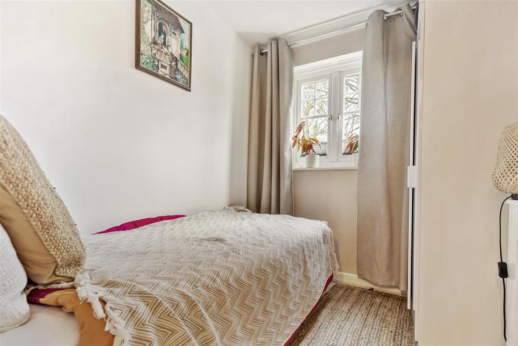 Bedroom.3.