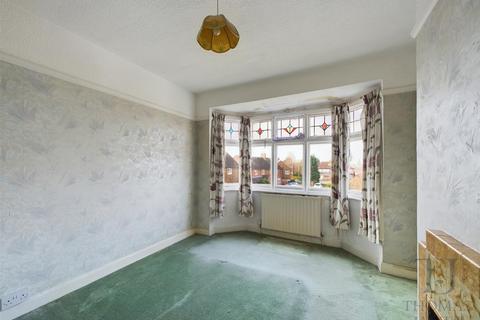 3 bedroom semi-detached house for sale, Abingdon Drive, Ruddington, Nottingham