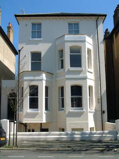 1 bedroom flat to rent, Selborne Road, Hove