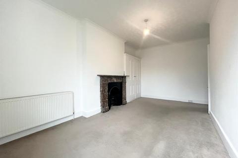 1 bedroom flat to rent, Selborne Road, Hove