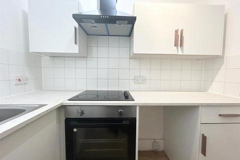 1 bedroom flat to rent, Selborne Road, Hove